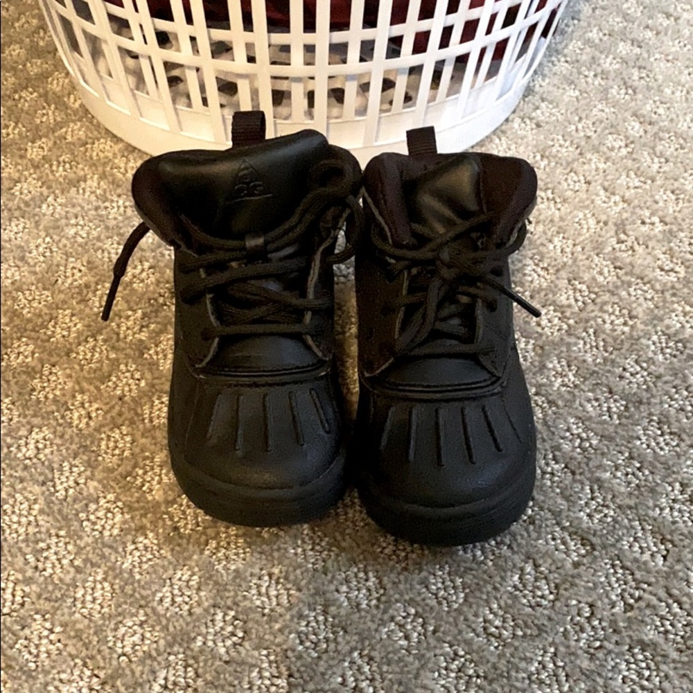 Toddler sneakers